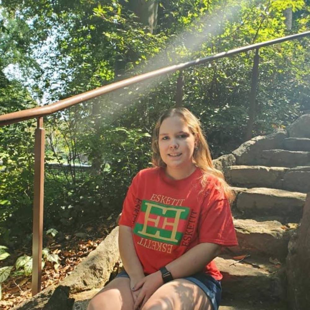 Meet your Posher, Haley